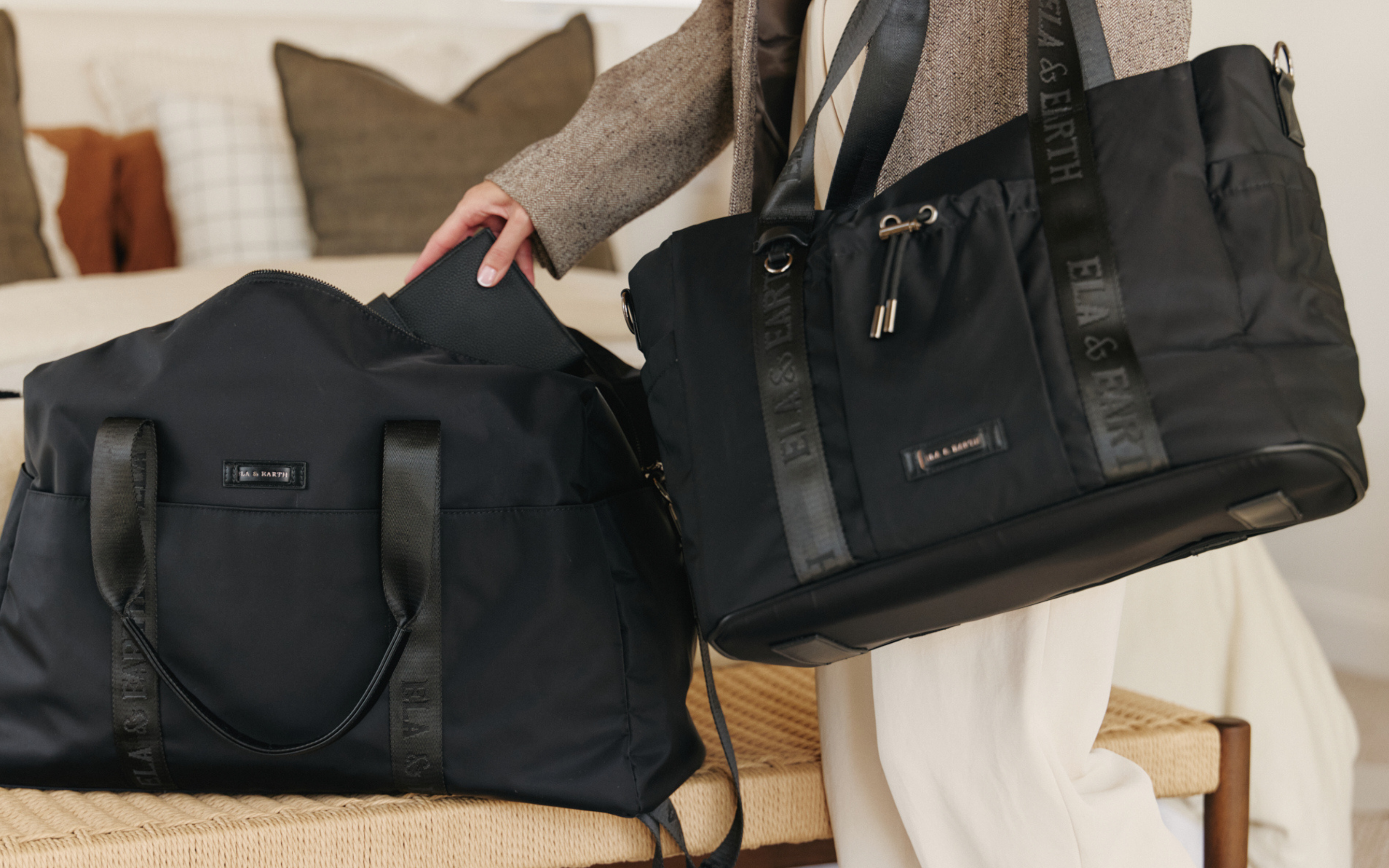 Guide: How To Pack Smarter - Hacks To Maximise Space and Organisation!