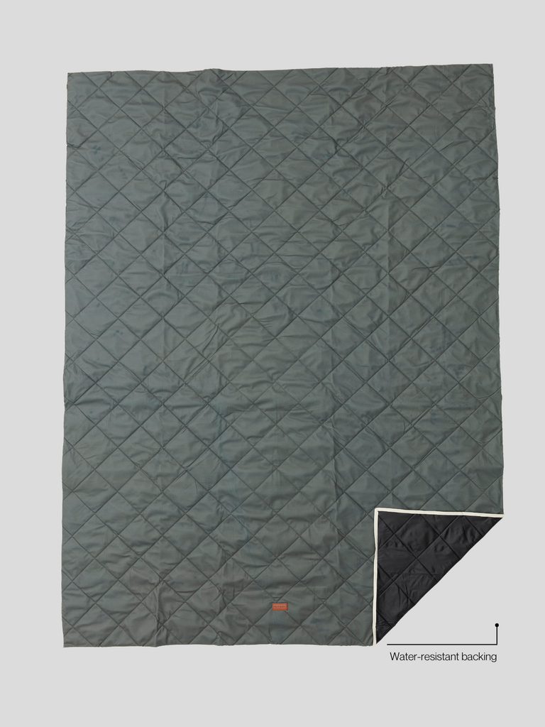 Water-resistant outdoor rug