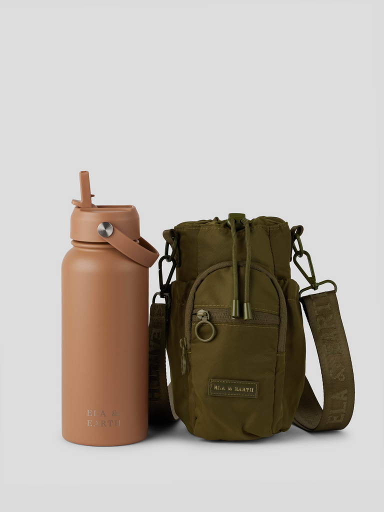 water bottle bag and 1 litre water bottle 
