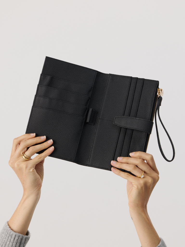 Family Trip Organiser - Black With Gold 