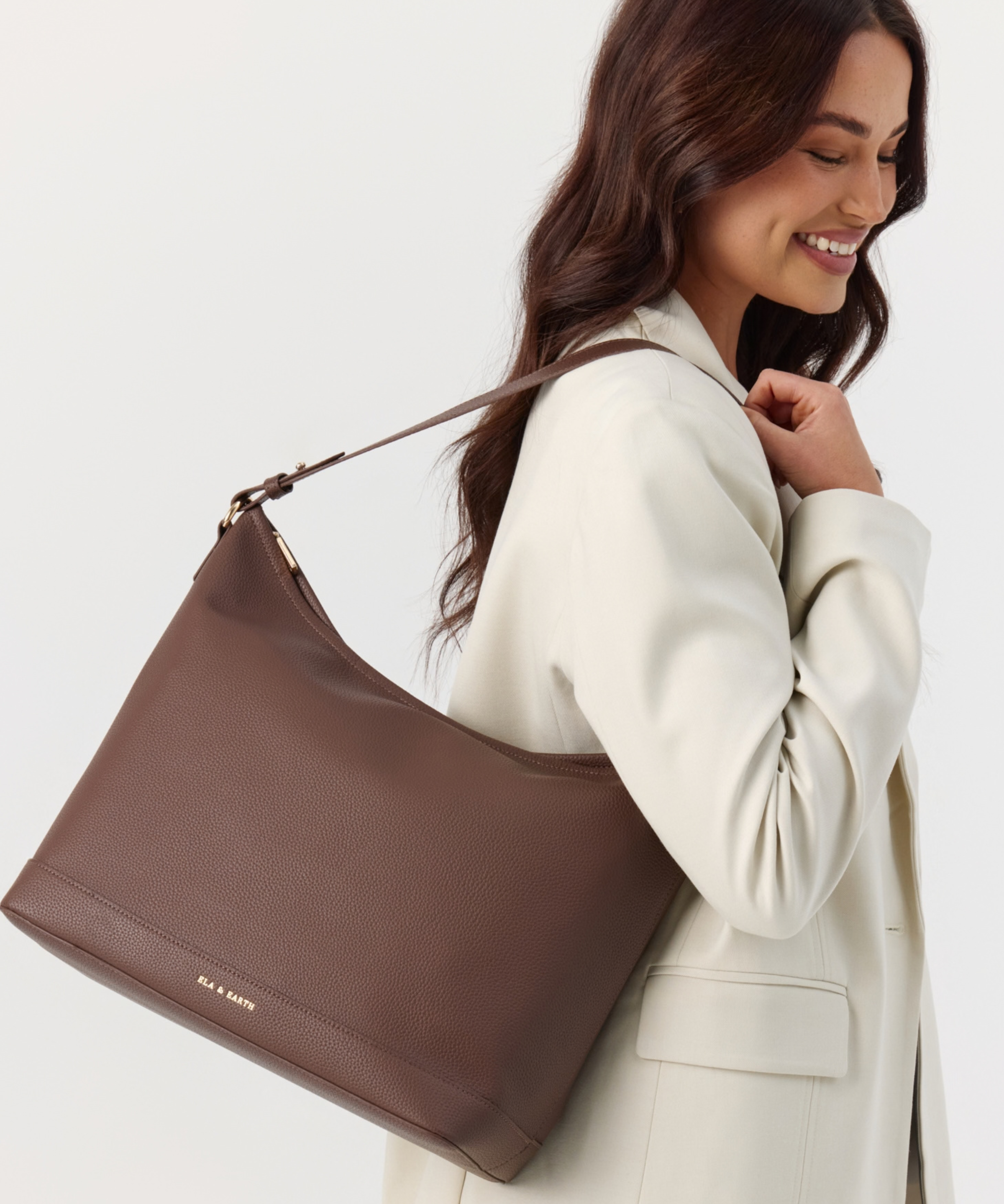 Chocolate - Arden Insulated Slouch Bag [Small]