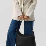 Chic Insulated Slouch Bag - Black 