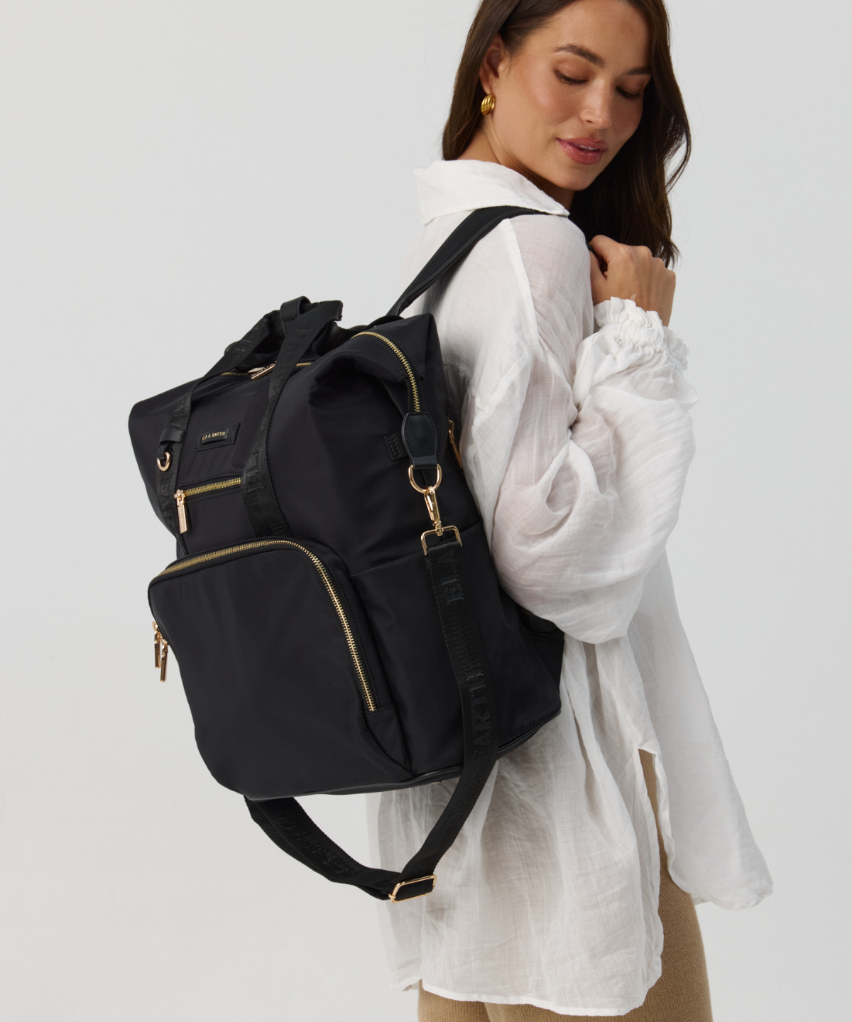Stylish travel bag - Black With Gold 