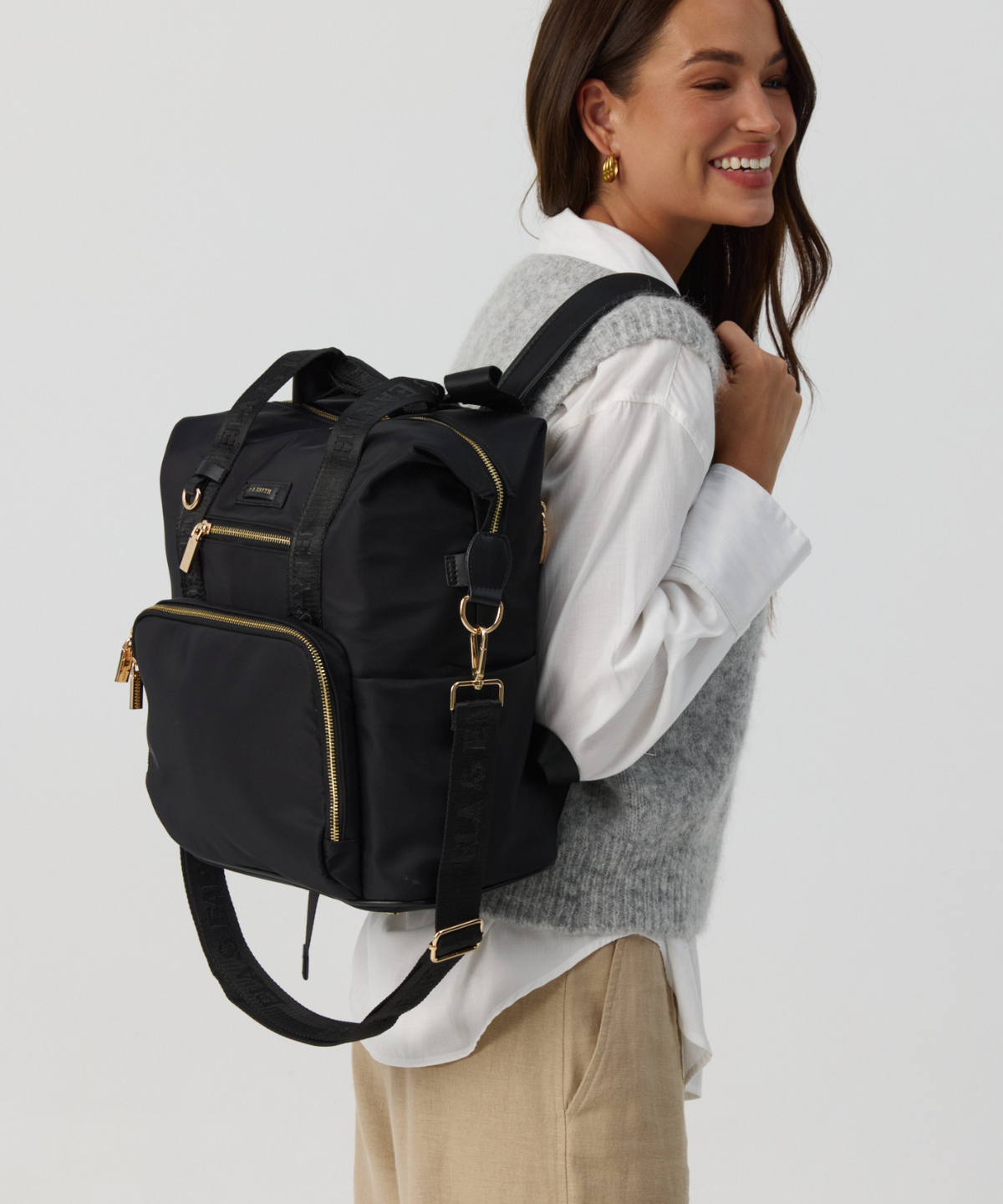 Stylish travel bag - Black With Gold 