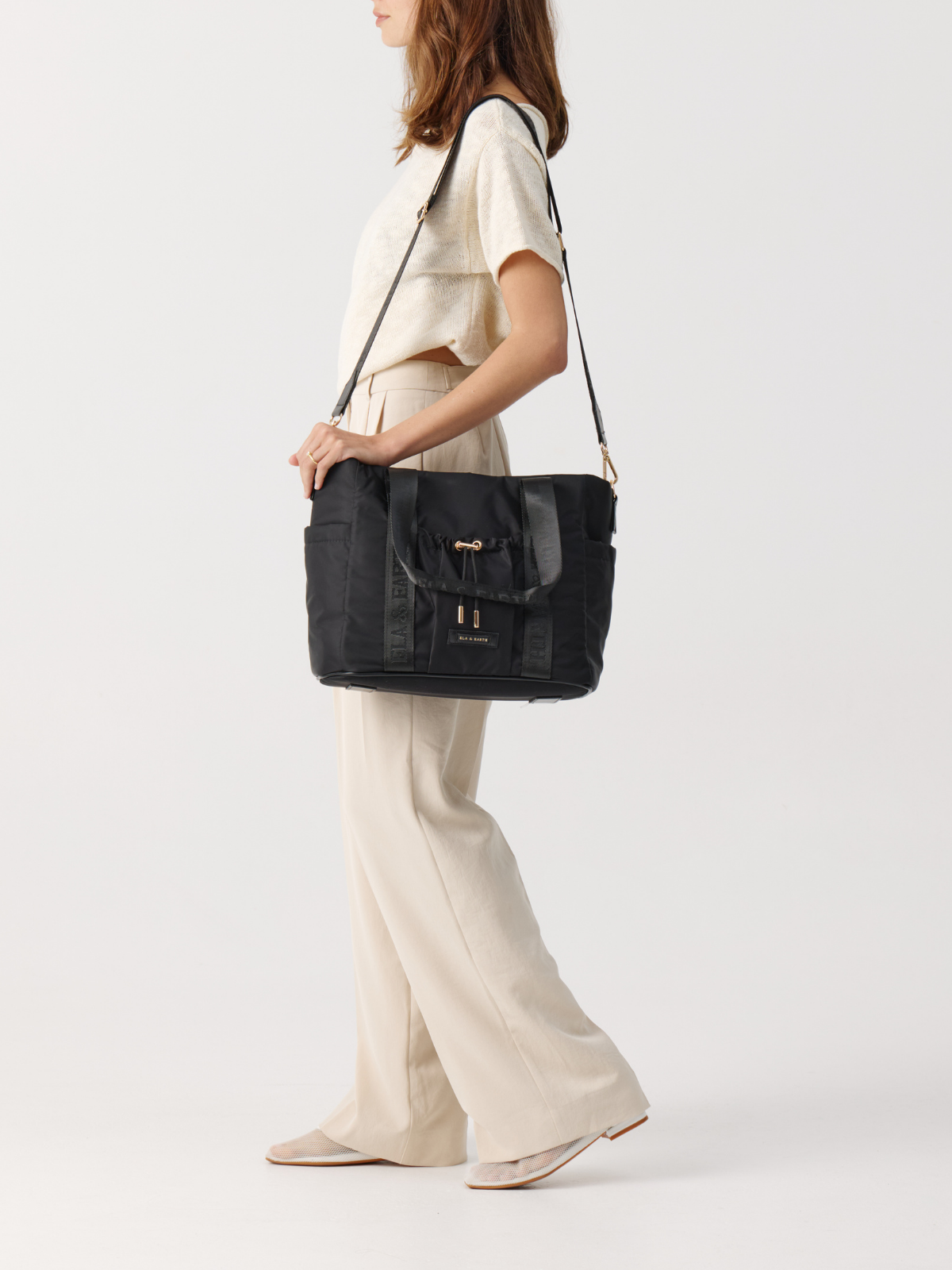 Medium Tote Bag - Black With gold 