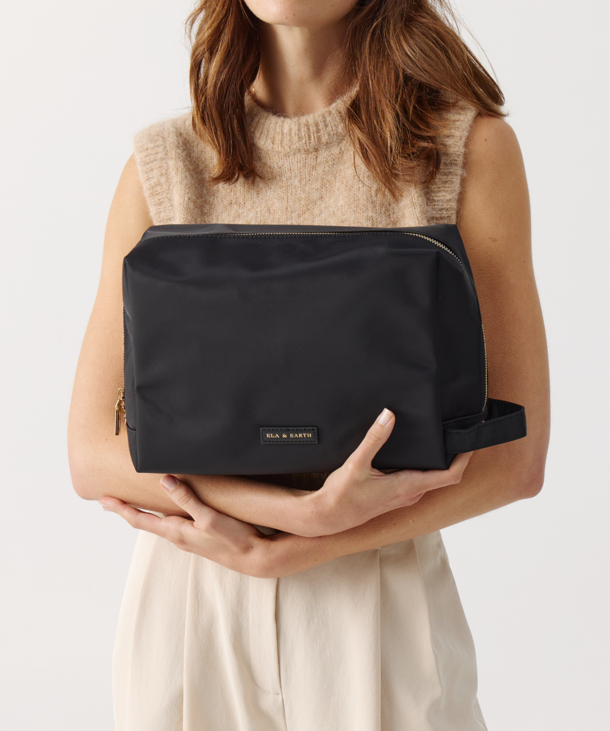 Chic Makeup & Toiletries Pouch - Black With Gold