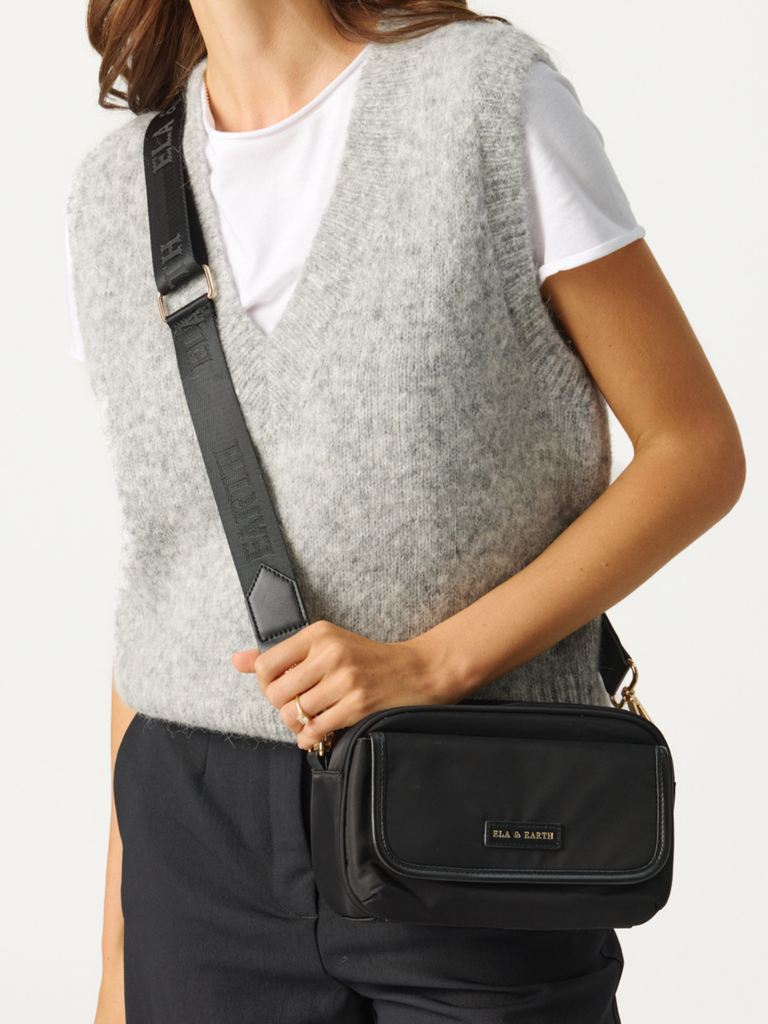 Everyday Crossbody Bag - Black With Gold 