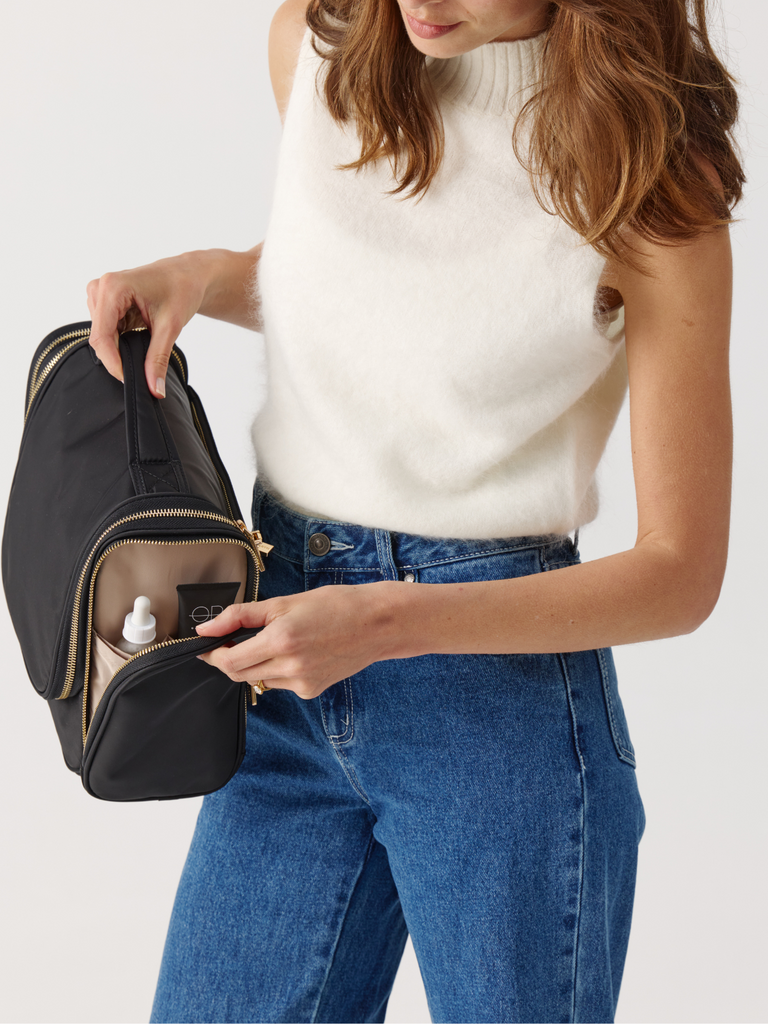 Lightweight Toiletries Bag - Black 