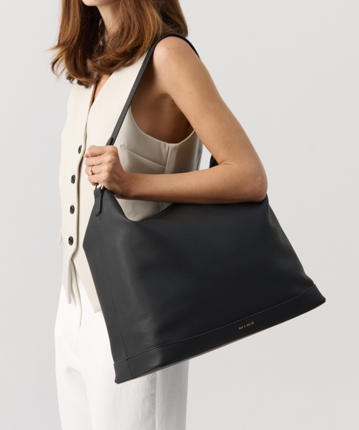 Insulated Slouch Bag 