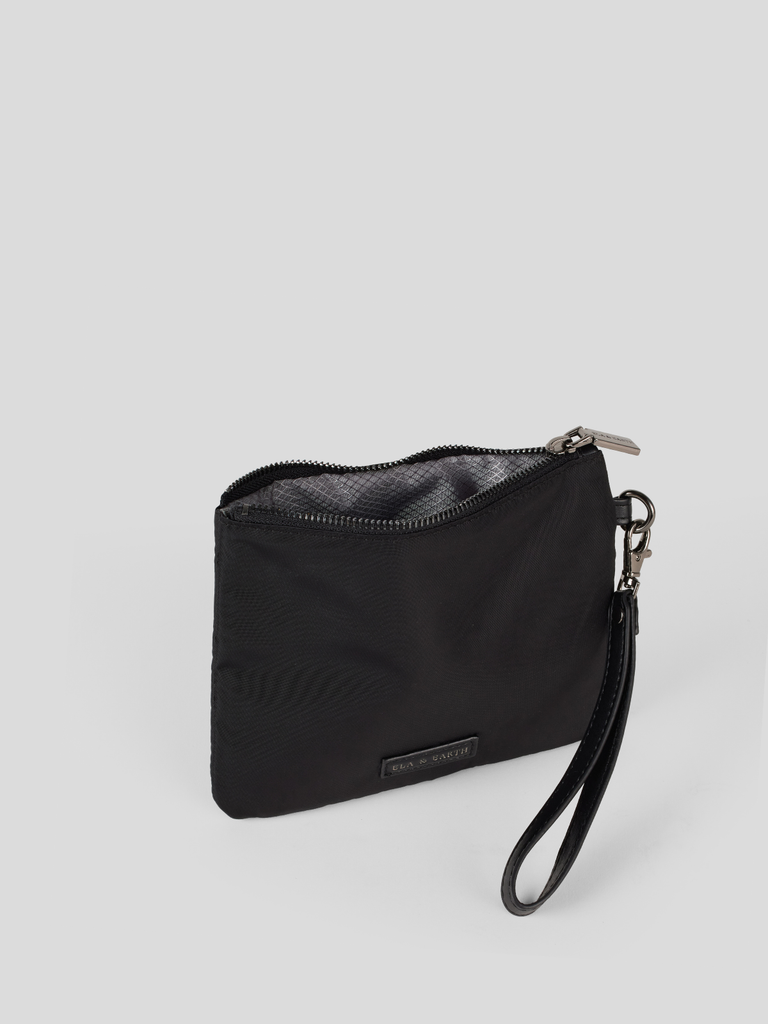 Medium pouch - Black with Gunmetal 