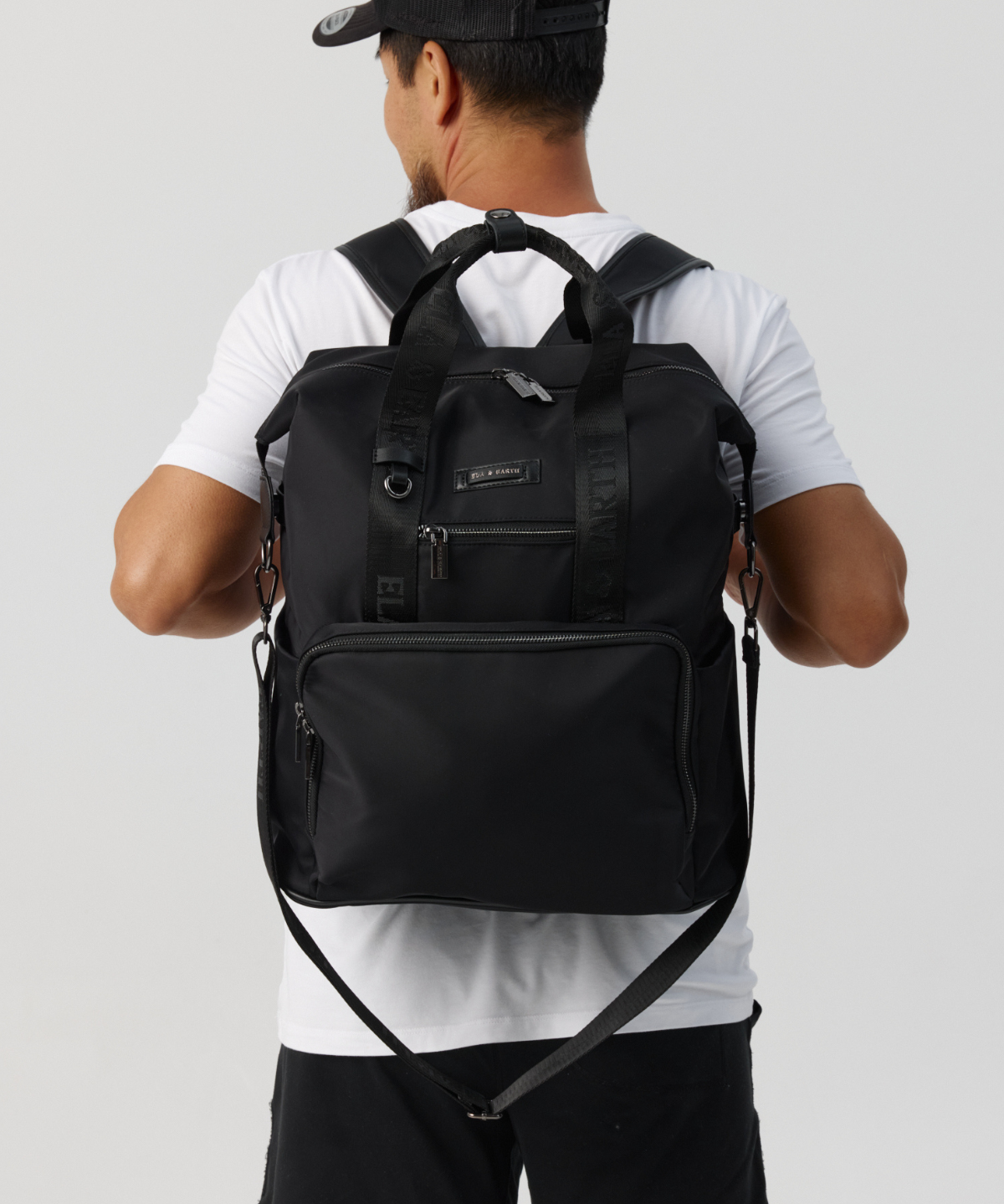 Black With Gunmetal - Odyssey Insulated Backpack [Large]