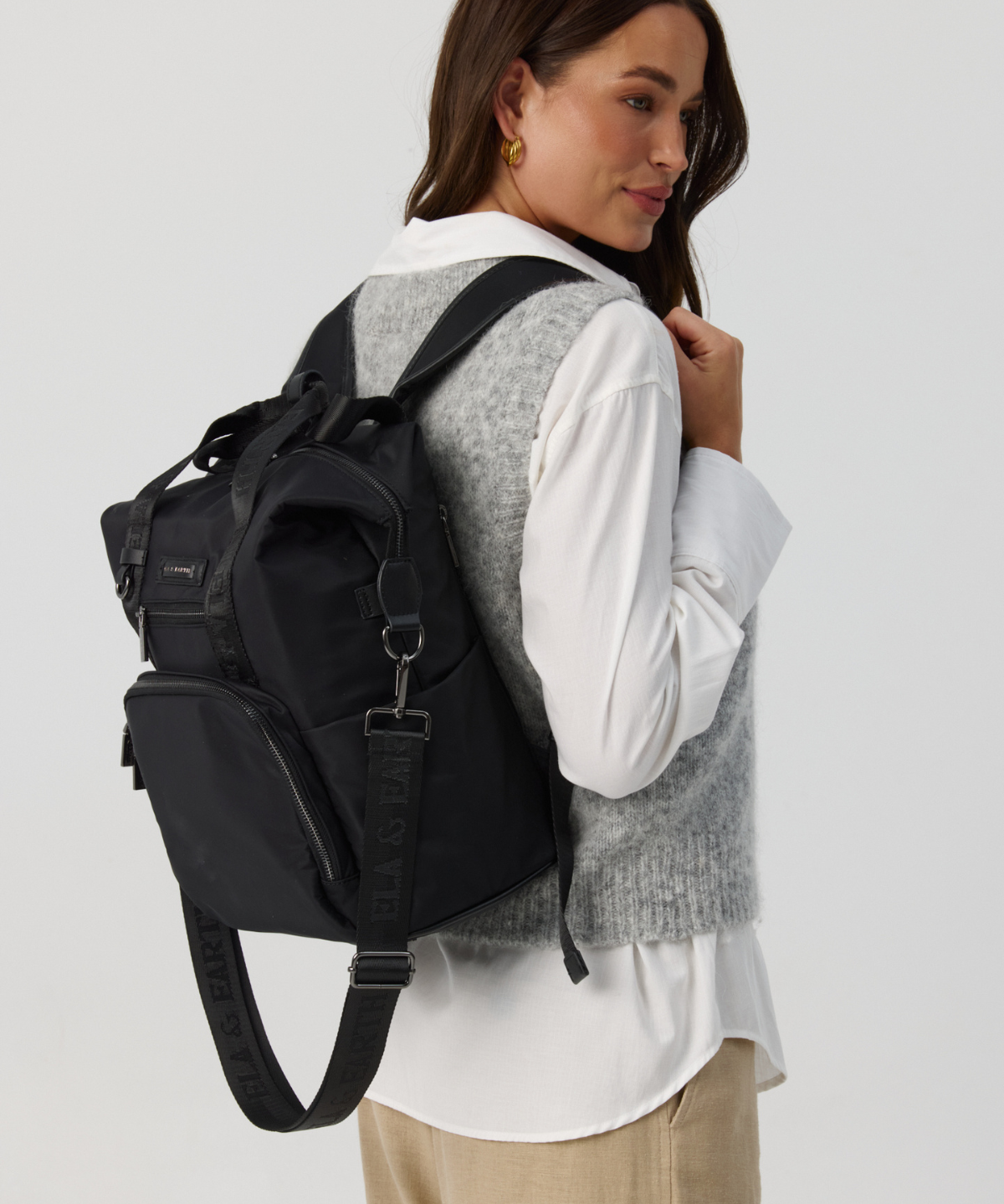 Stylish travel bag - Black With Gunmetal