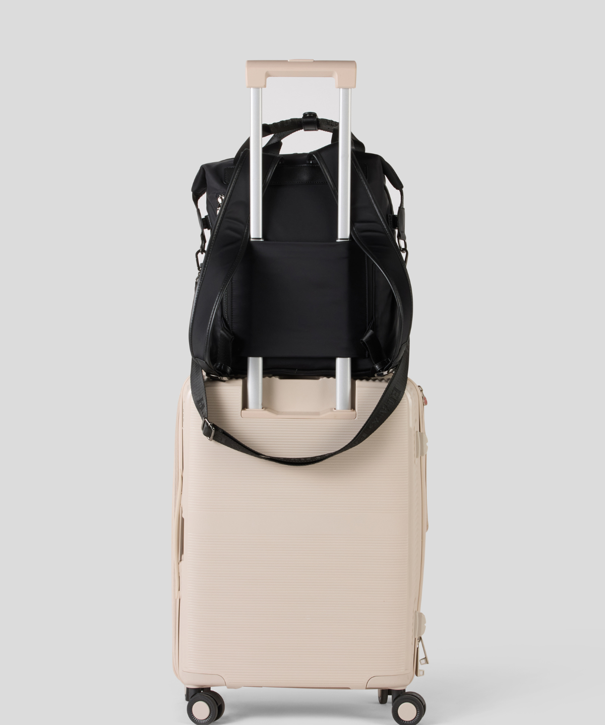 Travel Essential 