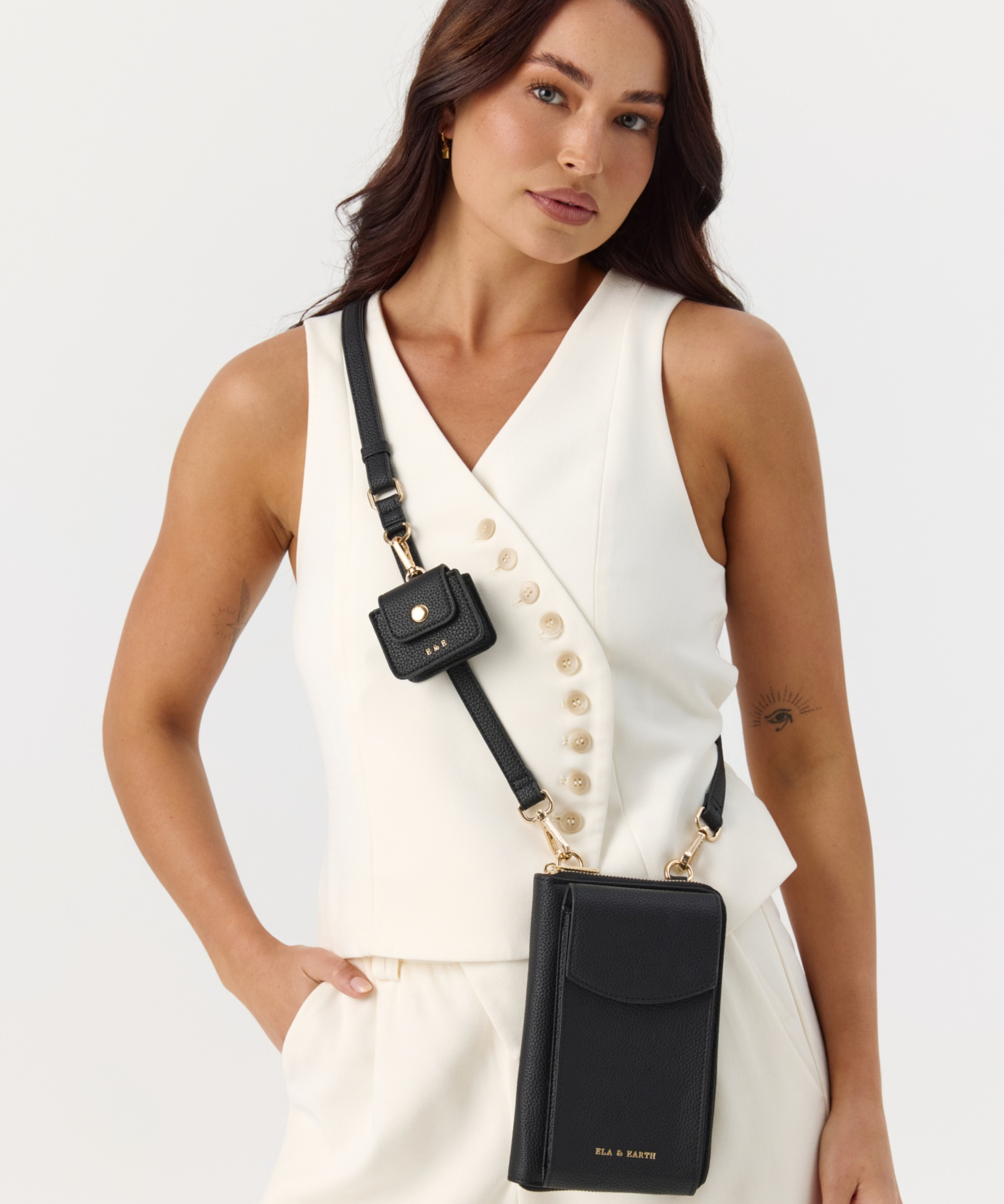 Black With Gold - Arden Phone Bag