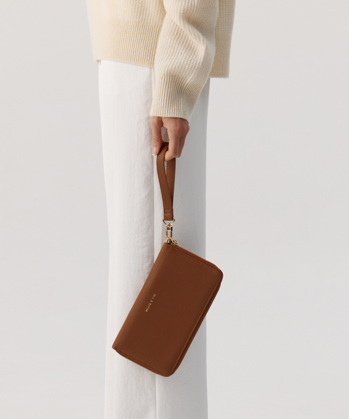 Stylish Passport Wallet - Caramel 