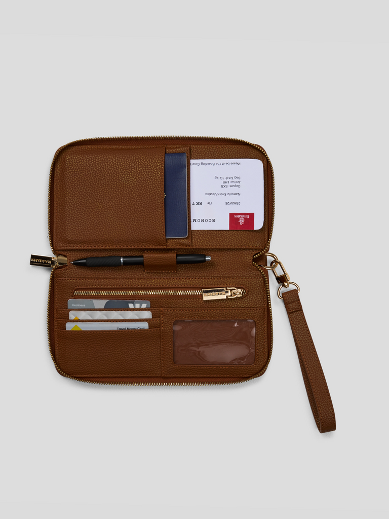 Passport And Card Holder - Caramel With Gold 