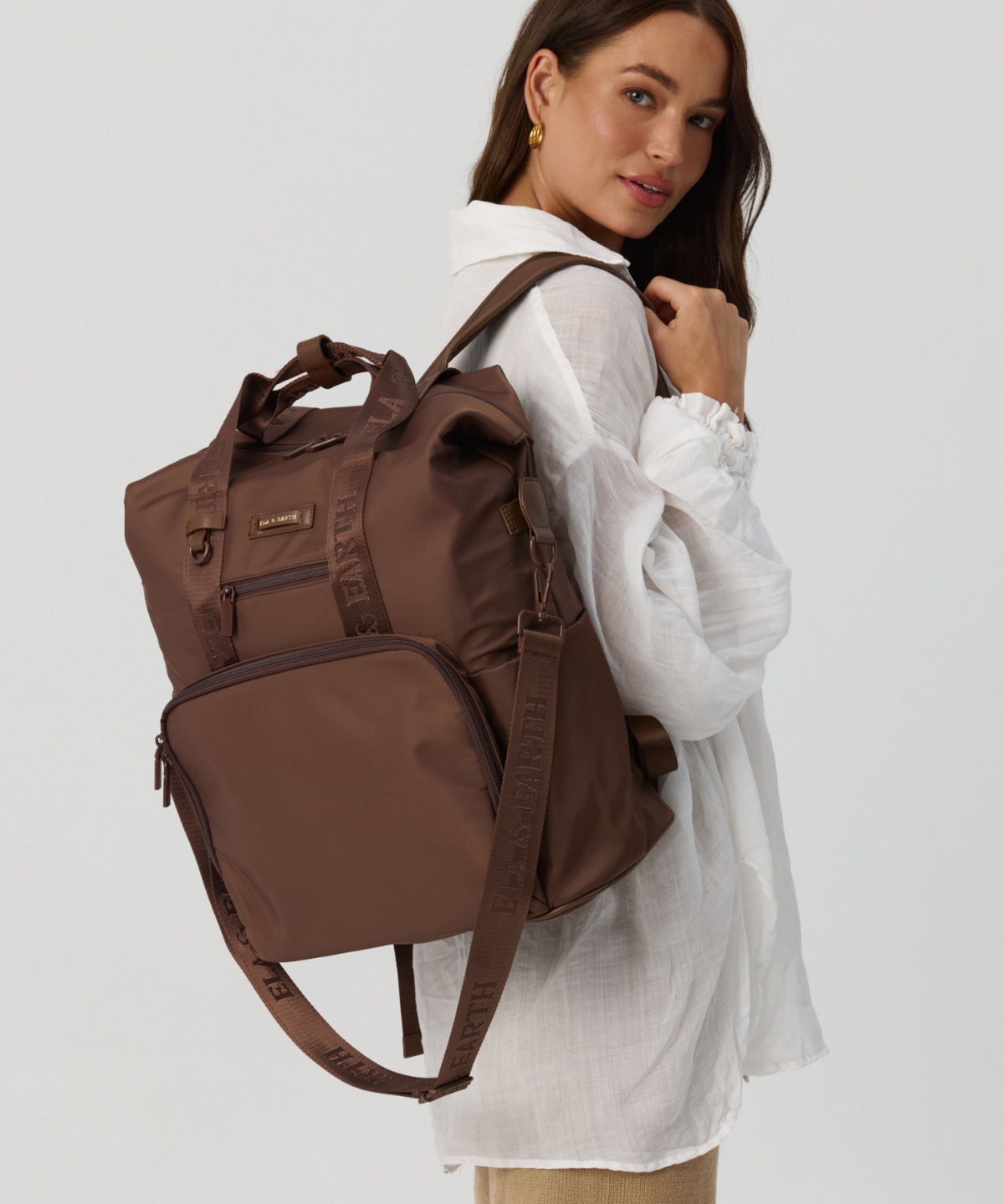 Stylish travel bag - Cocoa