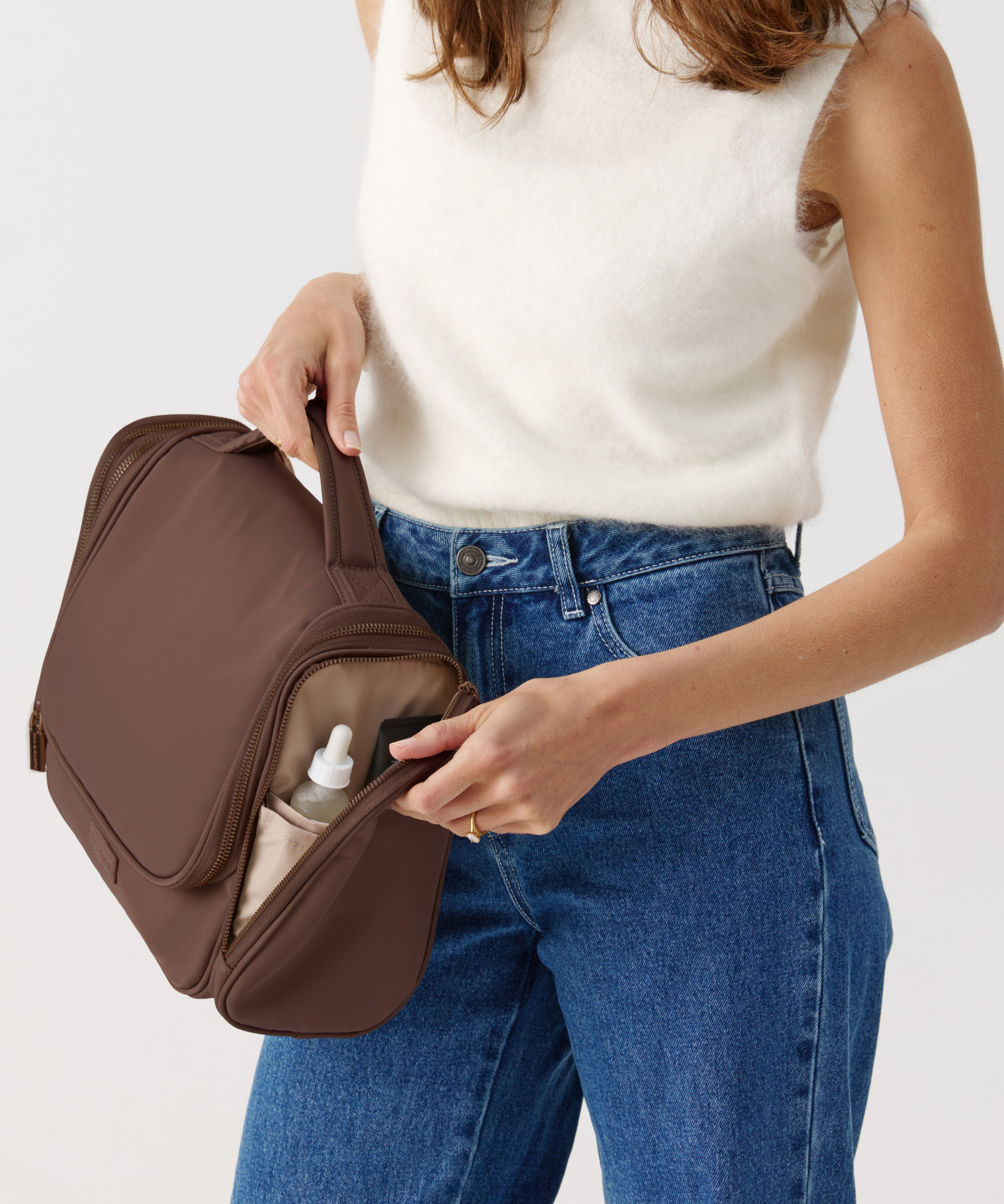 Cocoa - Odyssey Toiletries Bag [Large]