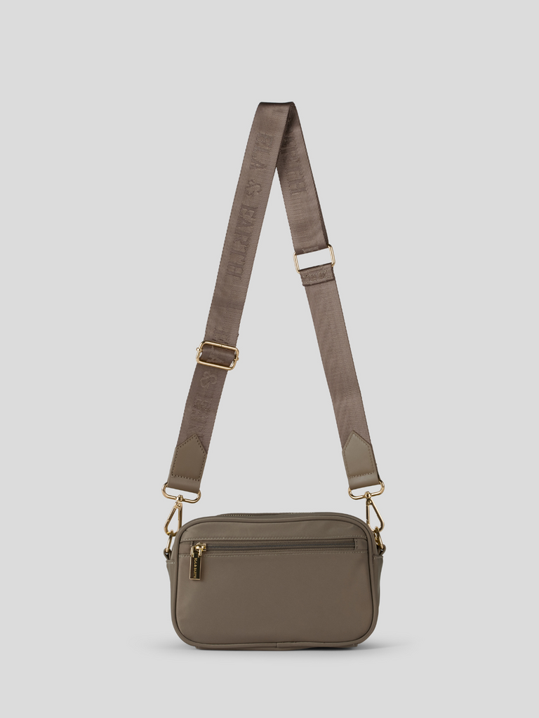 Stylish Crossbody Bag - Oyster With Gold 