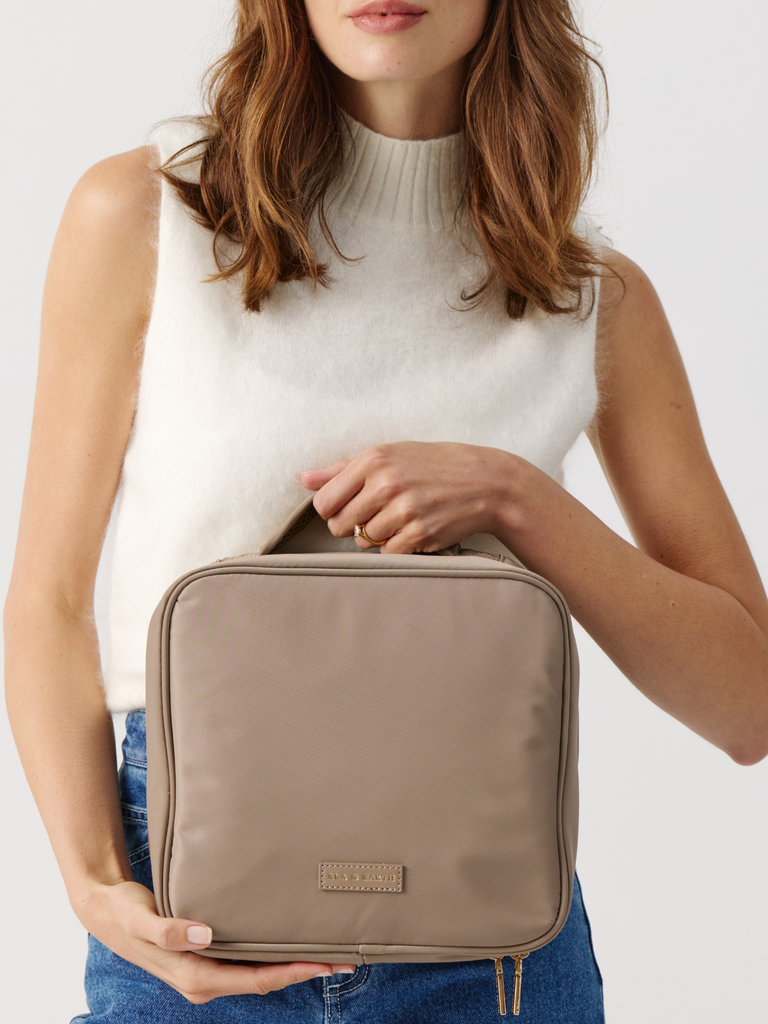 Compact Fold Out Toiletry Organiser - Oyster 