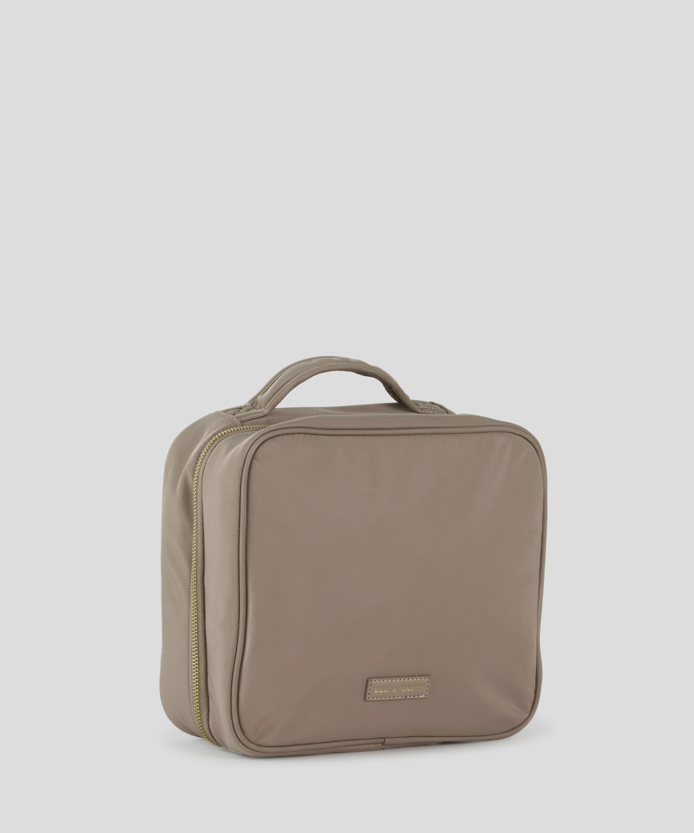 Oyster Fold Out Toiletries Bag 