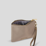 Open Oyster Pouch 