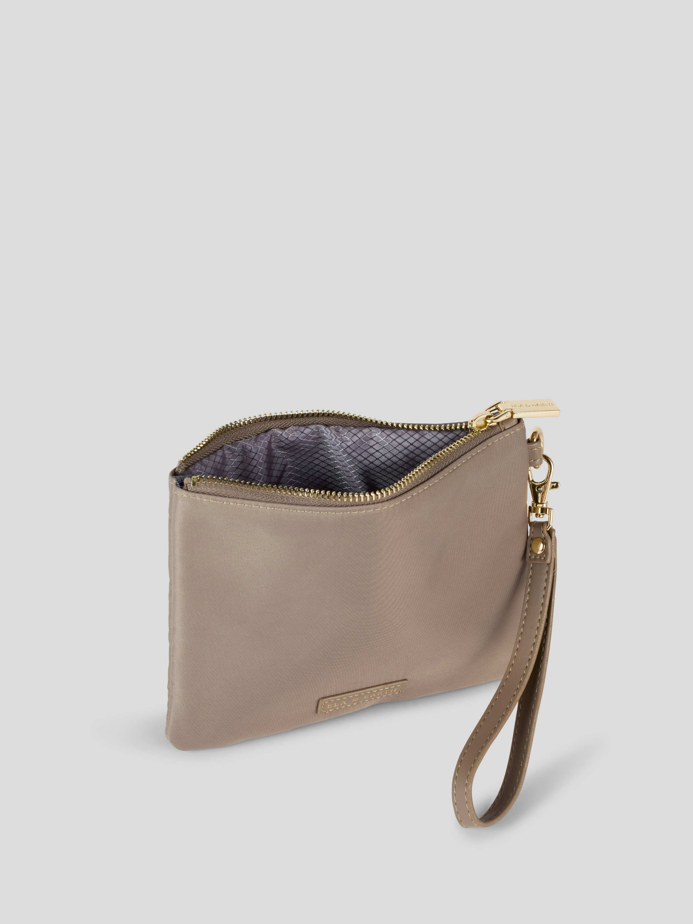 Open Oyster Pouch 