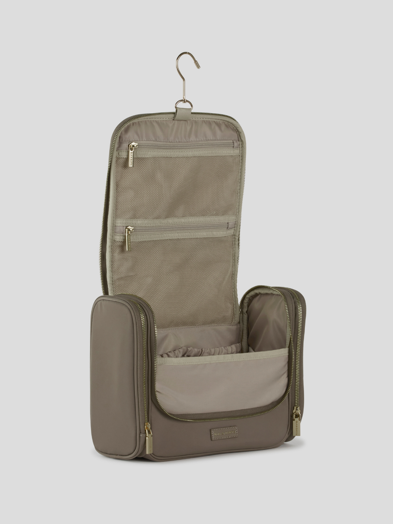 Minimalistic Toiletry Bag - Beige