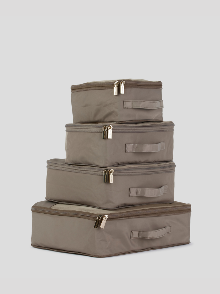 Stylish Travel Organisers - Oyster
