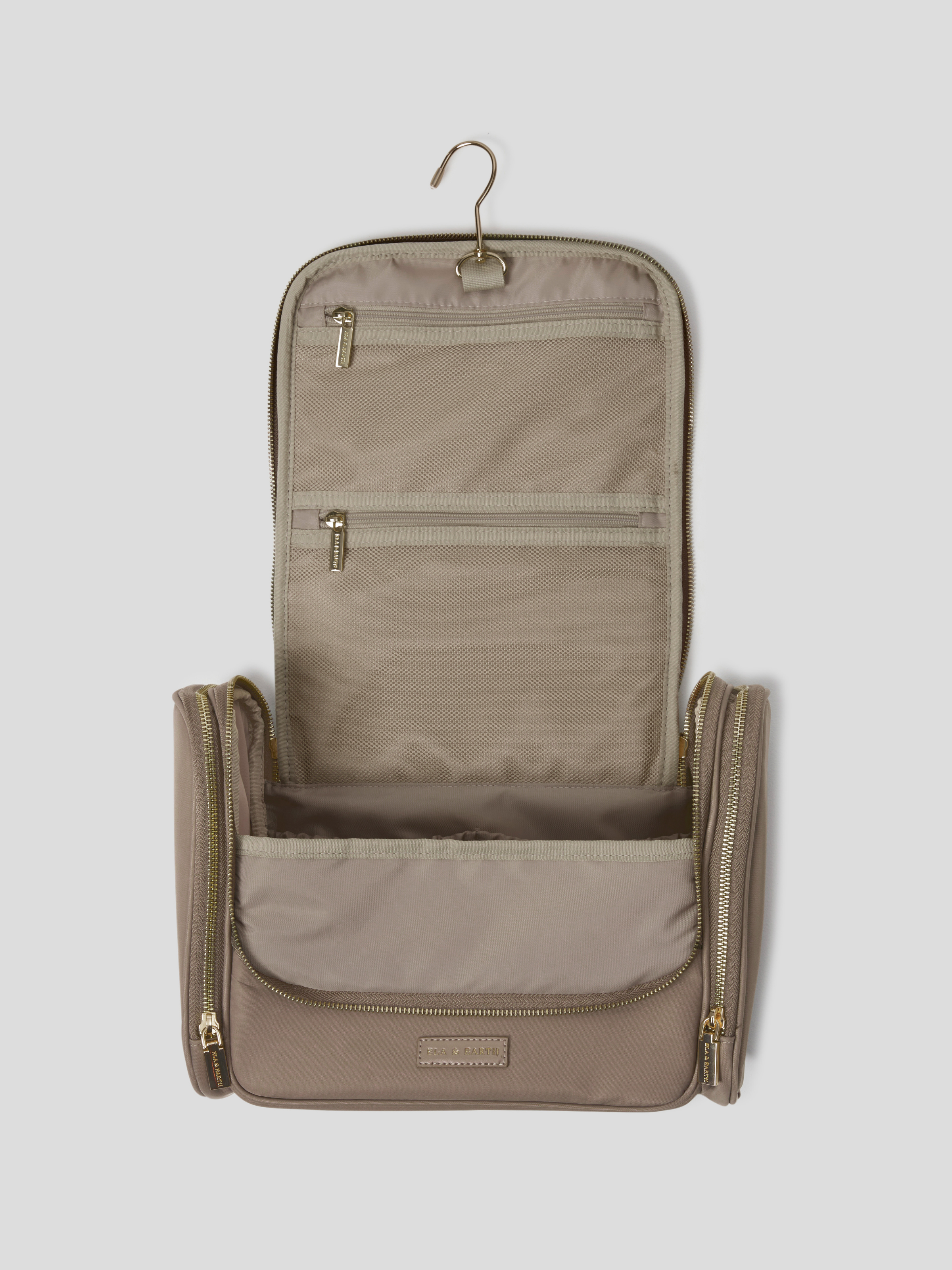 Open Oyster Toiletries Bag 