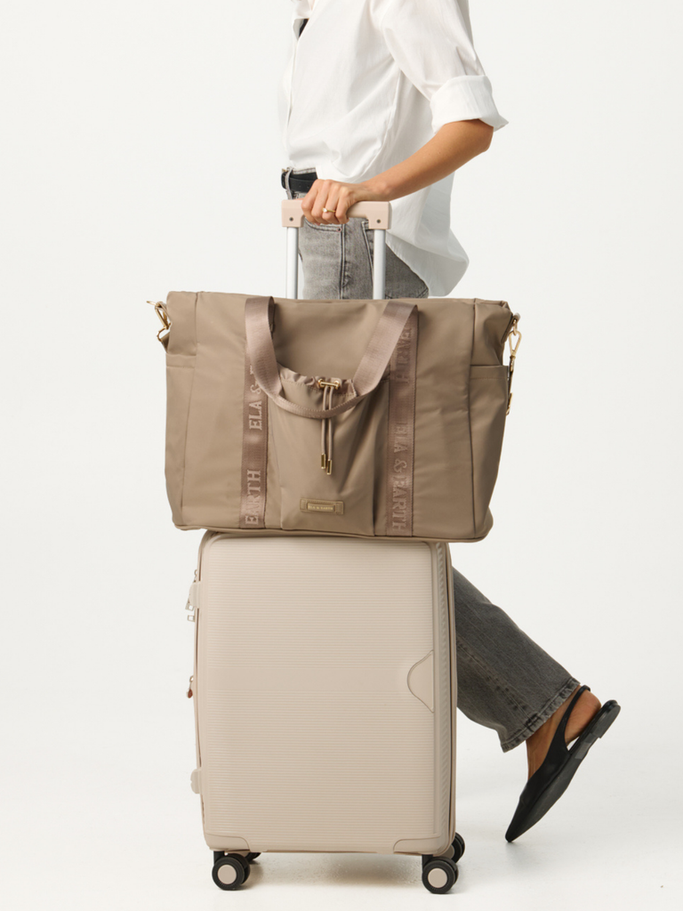 Trending Stylish Bag - Oyster With Gold