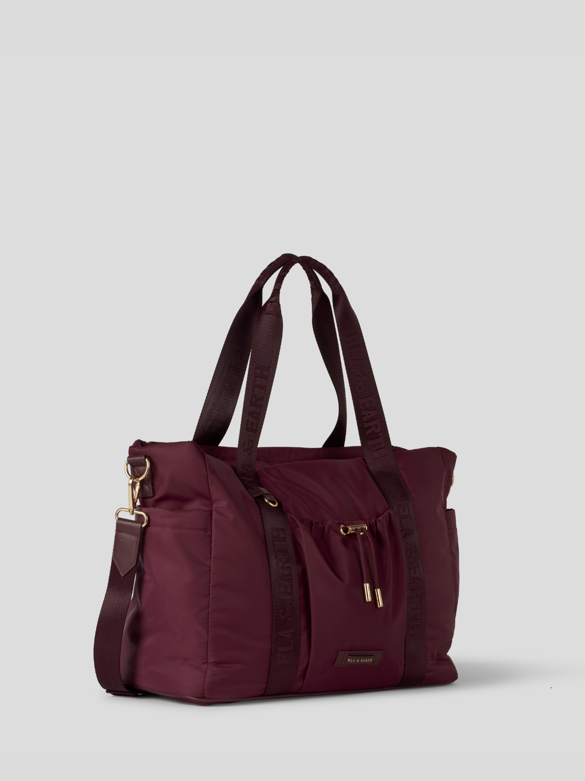 Travel-ready insulated tote