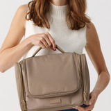 [Almost Perfect] Odyssey Toiletries Bag