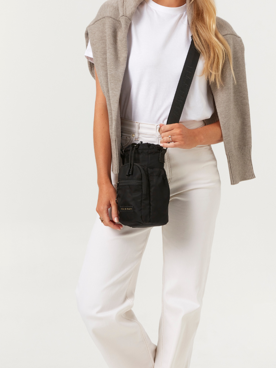Insulated water bottle bag - Black