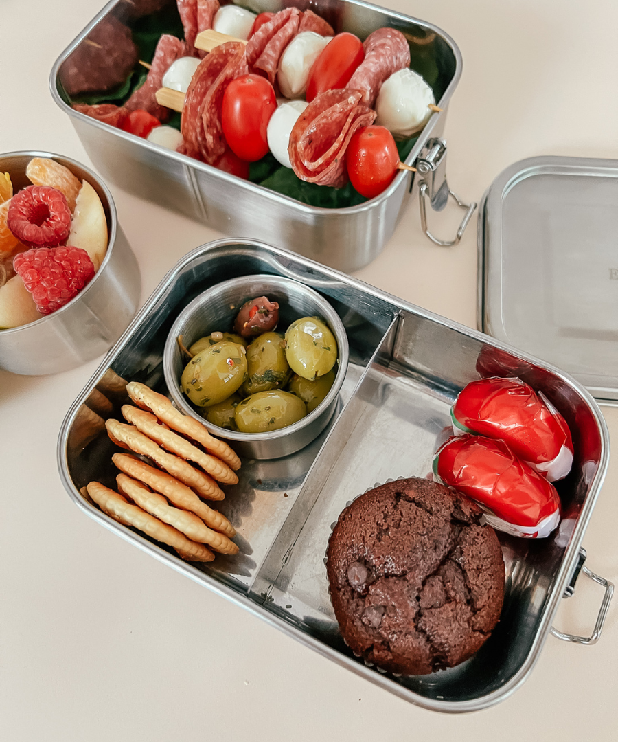 Stainless steel food containers