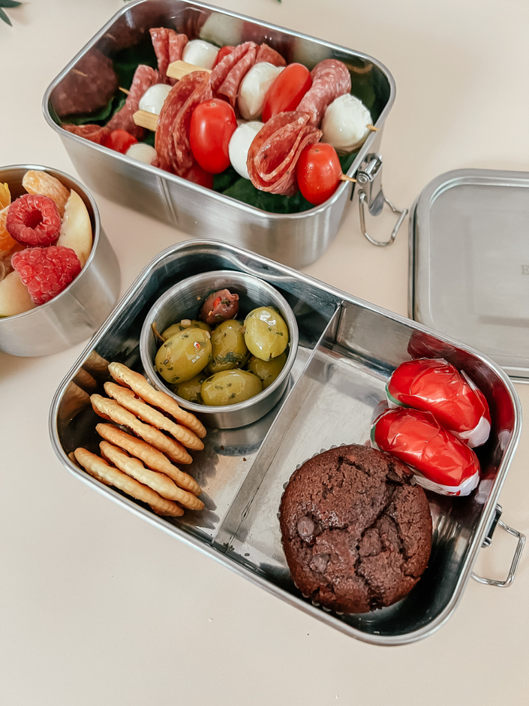 Stainless steel food containers