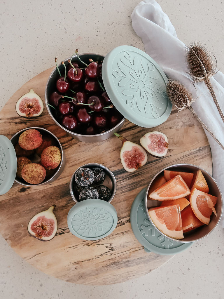 Stainless steel food containers